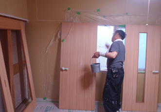 建具塗装中